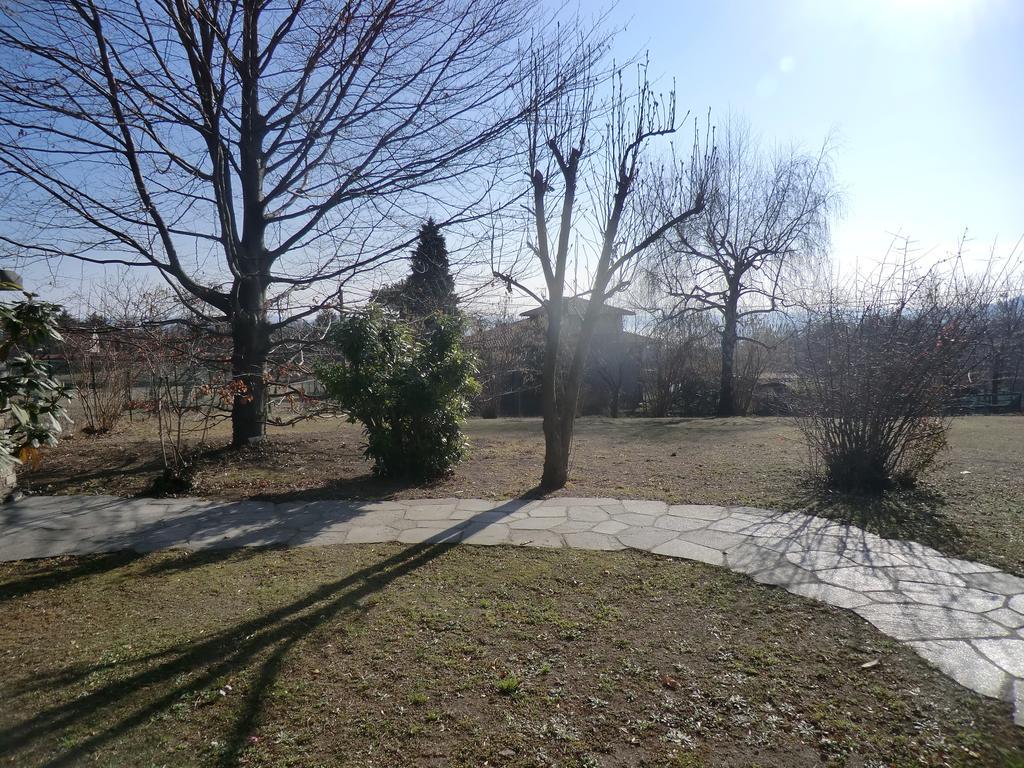 فيلا Casale Cadeloro Nebbiuno المظهر الخارجي الصورة